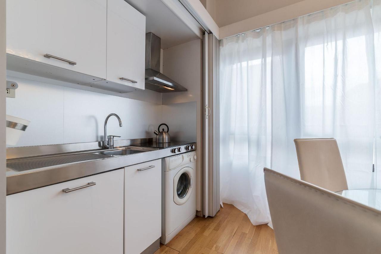 Sant'Angelo Modern Apartment Roma Exterior foto